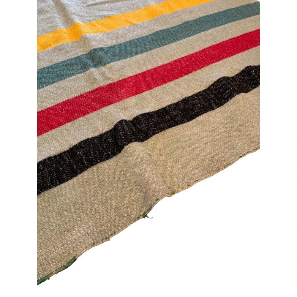 Vintage 4 Point Wool Blanket Reseda Green 83x102 HTF Color See Pictures